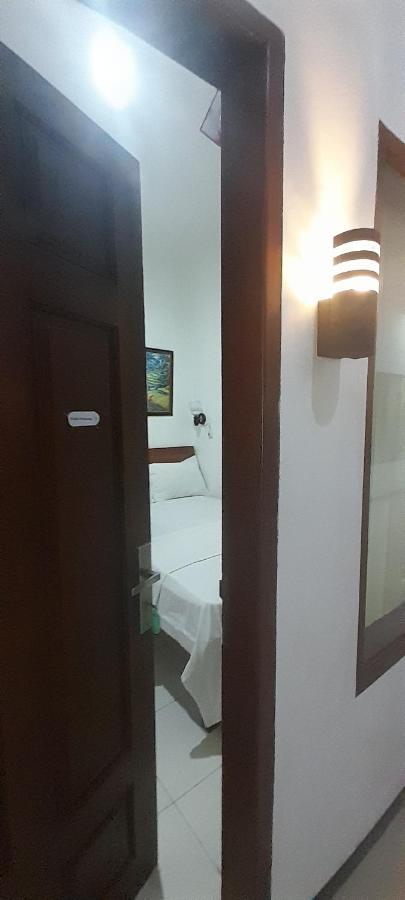 Oyo 931012 Tamara Syariah Hotel Medan