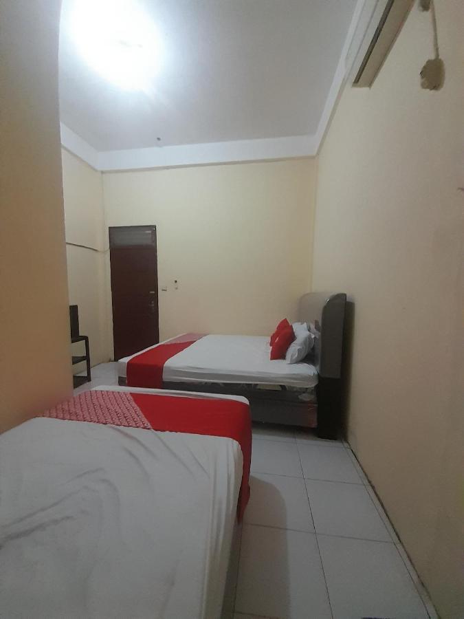 Oyo 931012 Tamara Syariah Medan