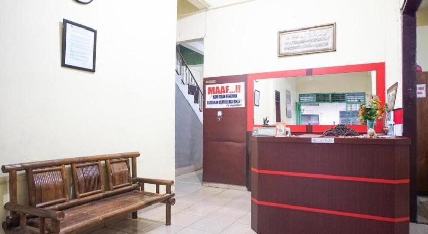 Oyo 931012 Tamara Syariah 2* Medan